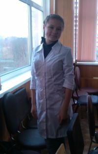 Анна Махова