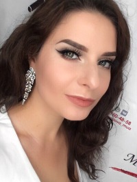 Елена Рябова