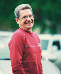 Алексей Хаустов