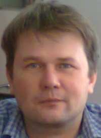 Игорь Попов