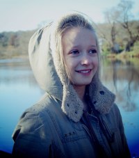 Анна Устюжанина